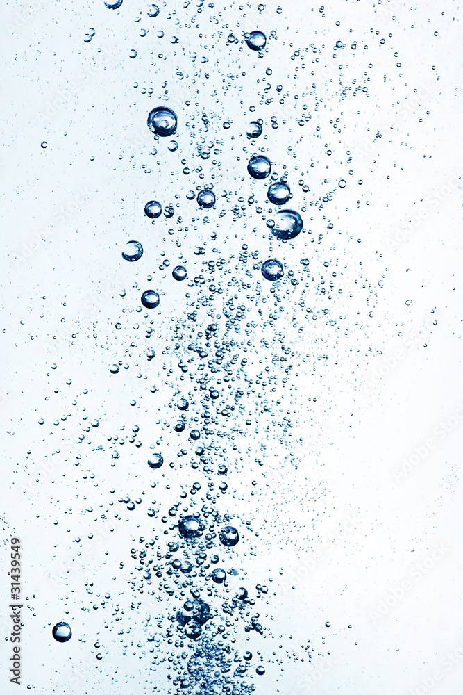 aufsteigende Luftblasen in Wasser - obrazy, fototapety, plakaty 