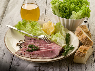 Poster - roast beef with green salad