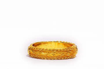 gold bangle