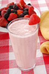 Wall Mural - Healthy yogurt fruit shake