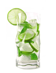 Fototapete - Mojito drink, isolated on white background