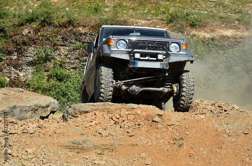 Plakat na zamówienie vehicule tout terrain