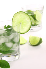 Poster - Mojito drink isolated on white background