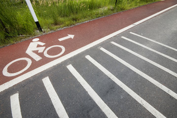 Lane for bicycle 4.