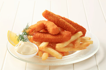 Wall Mural - Fried fish fingers and French fries