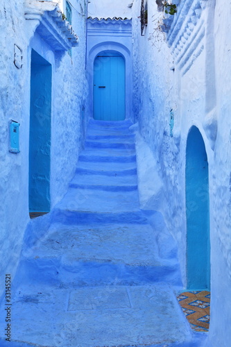 Dekoracja na wymiar  blekitne-schody-w-maroku