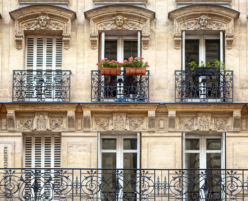 Naklejka dekoracyjna Balconies - Parisian Architecture