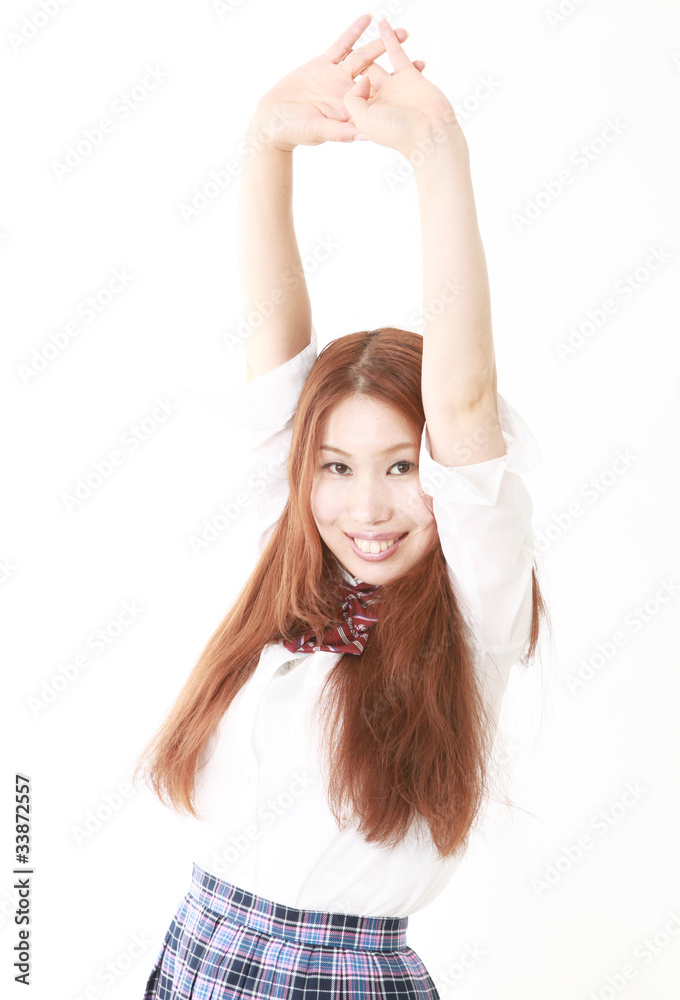 背伸びする女子高生