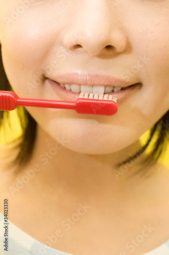 歯を磨く女性の口元 Buy This Stock Photo And Explore Similar Images At Adobe Stock Adobe Stock 歯を磨く女性の口元 Buy This Stock Photo And Explore Similar Images At Adobe Stock Adobe Stock