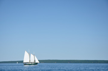  Schooner Sailboat Sailing