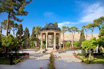 Wall Mural - Tomb Aramgah-e Hafez in Shiraz