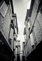 Canvas Print - Narrow street in Trogir, Croatia