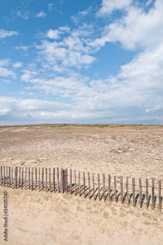 Fotografie, Obraz Dunes landscape with fence near Quiberon on Cote Sauvage
