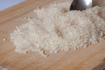 Raw rice