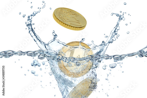 Dekoracja na wymiar  monety-w-wodzie