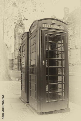 Naklejka ścienna Vintage image of London phone booths with the Big Ben