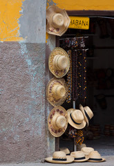 Wall Mural - House selling souvenirs in Havana