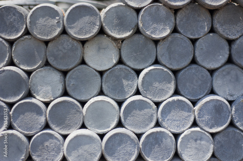 Fascio Di Barre Di Ferro Acquista Questa Foto Stock Ed Esplora Foto Simili In Adobe Stock Adobe Stock