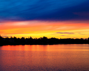 Poster - Gold Dawn Horizon