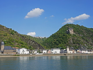 Poster - St. Goarshausen mit Burg Katz am Mittelrhein /Rheinlandpfalz