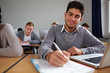 © Robert Kneschke - Student macht Notizen