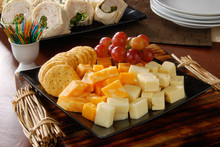 Cheese And Crackers Party Tray