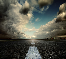 Canvas Print - Asphalt road and sky