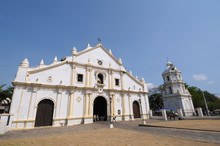 Church From 17th Century In Philippines