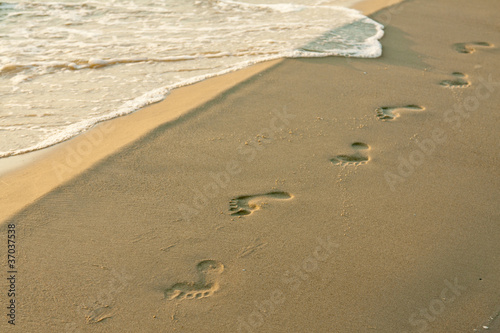 Motiv-Rollo - Fußspuren am Strand (von Bernd Kröger)