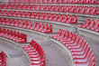 Sitzreihen auf der Stadion-Tribüne / Fankurve