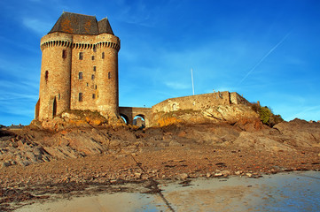 HDR de la tour Solidor à Saint-Malo