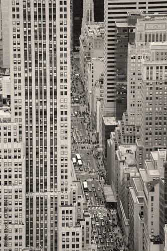 nowy-jork-manhattan-uliczny-widok-z-lotu-ptaka-czarny-i-bialy