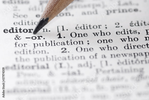 Fotomural Editor Definition in English Dictionary.