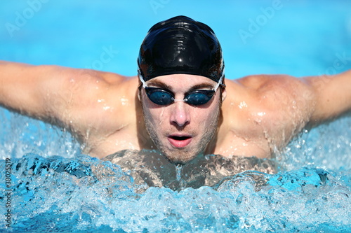 Fototapeta na wymiar Swimmer - man swimming