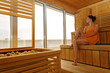frau in der sauna 6