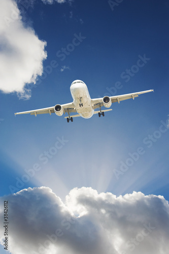 Foto-Leinwand ohne Rahmen - Airplane in the sky (von Lev)