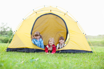 Poster - Children in tent