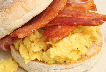 Bacon & Egg Muffin