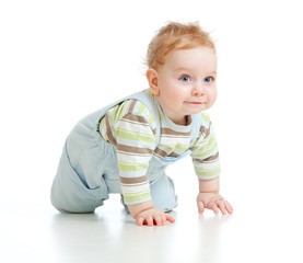 Fototapete - adorable boy crawls on all fours studio shot