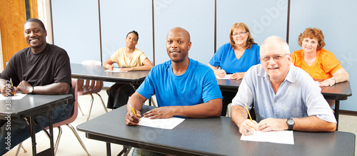 Cuadros en Lienzo Diversity in Adult Education - Banner
