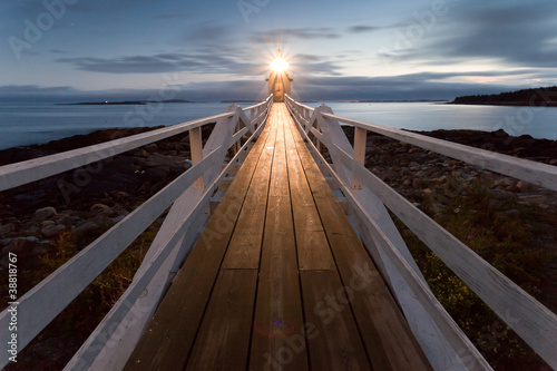 Fototapeta na szkło Latarnia morska Marshall Point o zachodzie słońca, Maine, USA