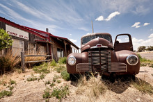 Abandoned Restaraunt On Route 66 Road In USA