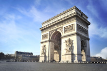 Arc De Triomphe - Paris - France