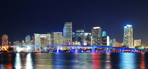 Fototapete - Miami night scene