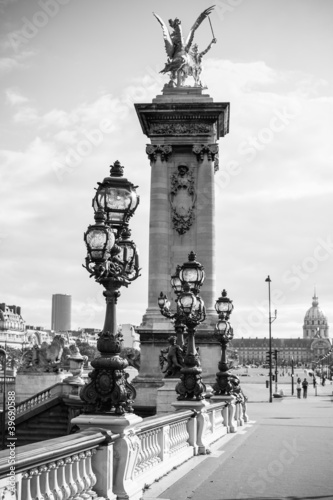 Obraz w ramie The Alexandre III bridge