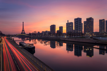 Fototapete - Paris sunrise / Paris lever de soleil