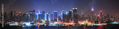 Fototapeta na wymiar New York City Manhattan midtown skyline