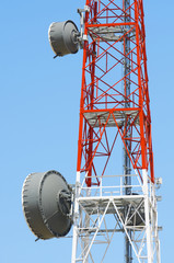 Telecommunications tower