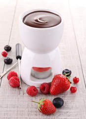 Sticker - chocolate fondue and fruits