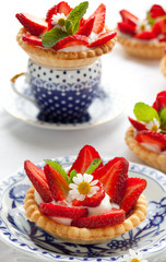 Poster - Strawberry tartlets